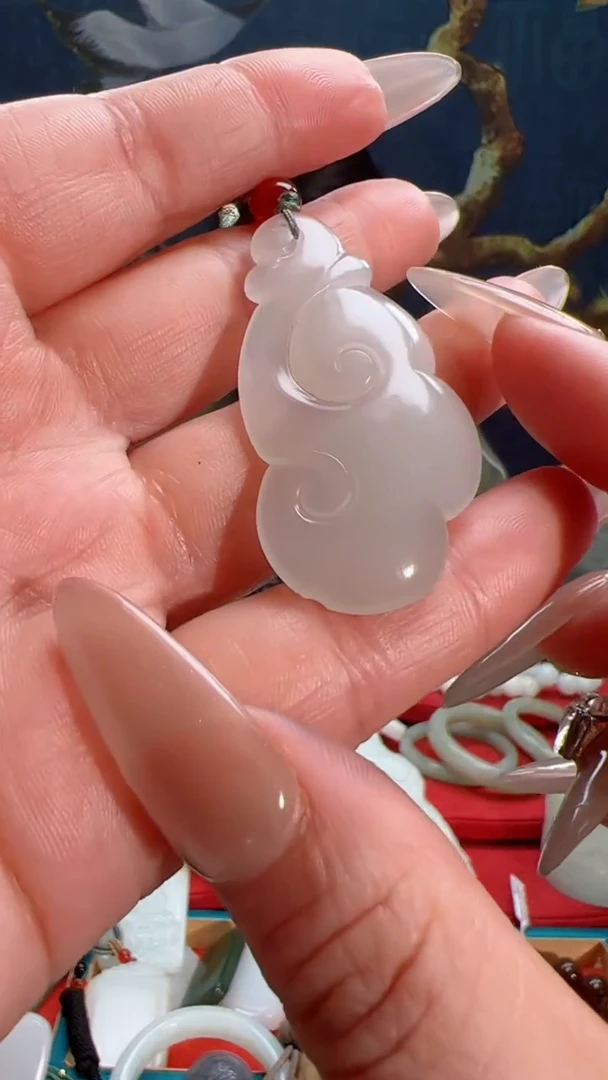 【闪购商品】和田玉吊坠未镶嵌1