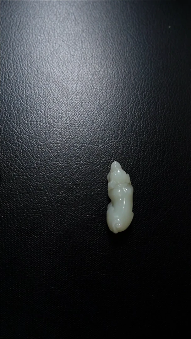 【闪购商品】和田玉颈饰未镶嵌狗