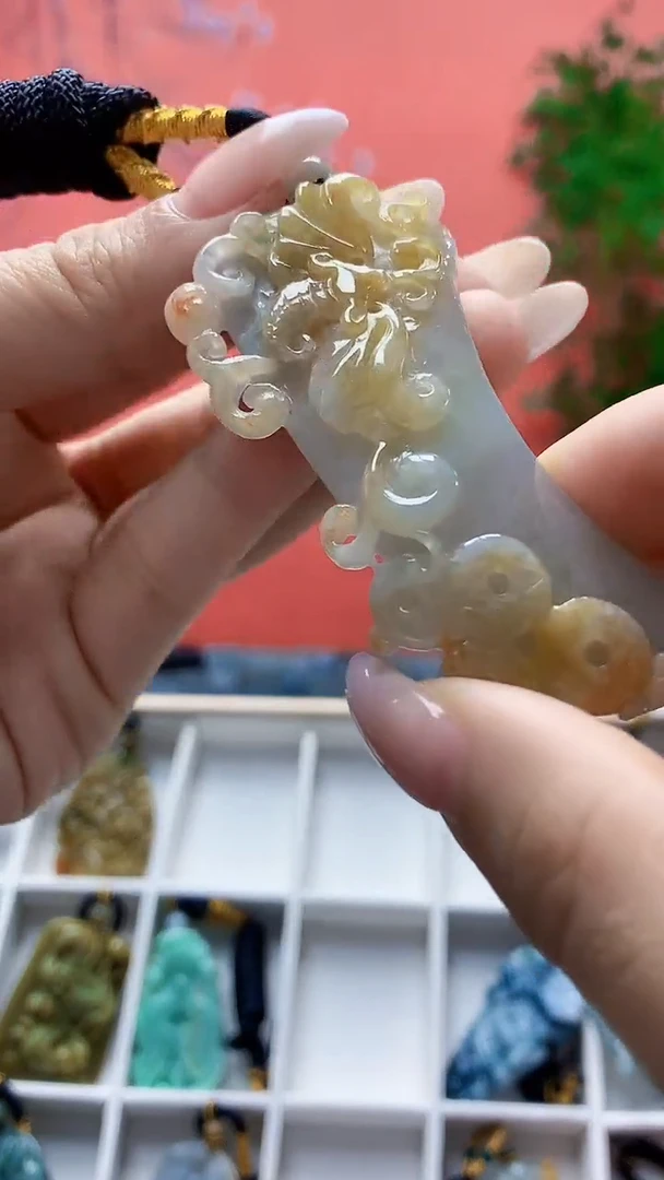 未镶嵌定制翡翠5060ty-毛货挂件163