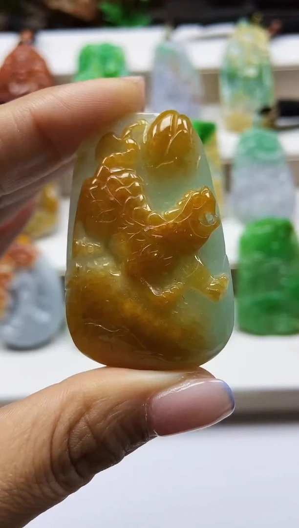 颈饰未镶嵌翡翠翡翠A货
