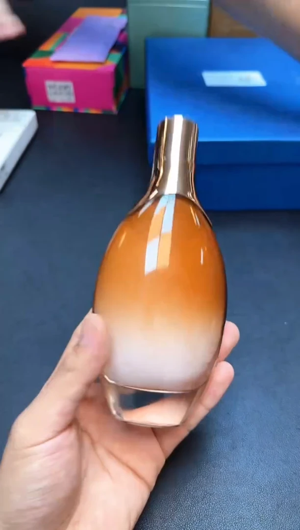瓷片全新正品一件不留@@WR42