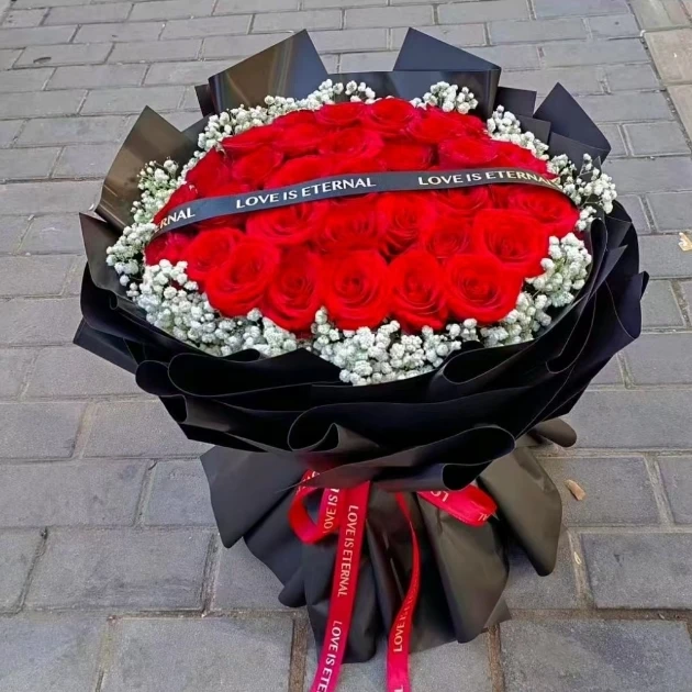 七夕情人节G专属花束-52朵我爱你绿色蔬菜