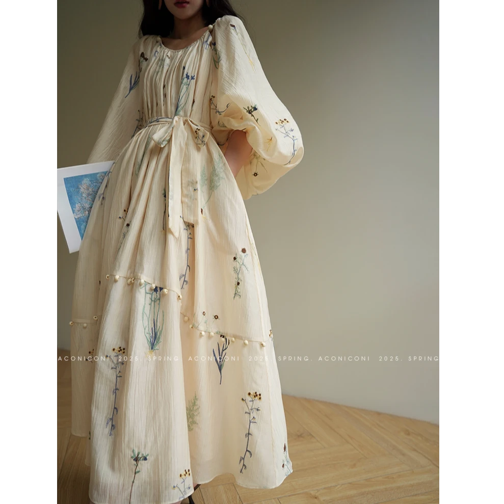 2025夏季法式刺绣手工钉珠宽松连衣裙设计感慵懒度假大摆长裙