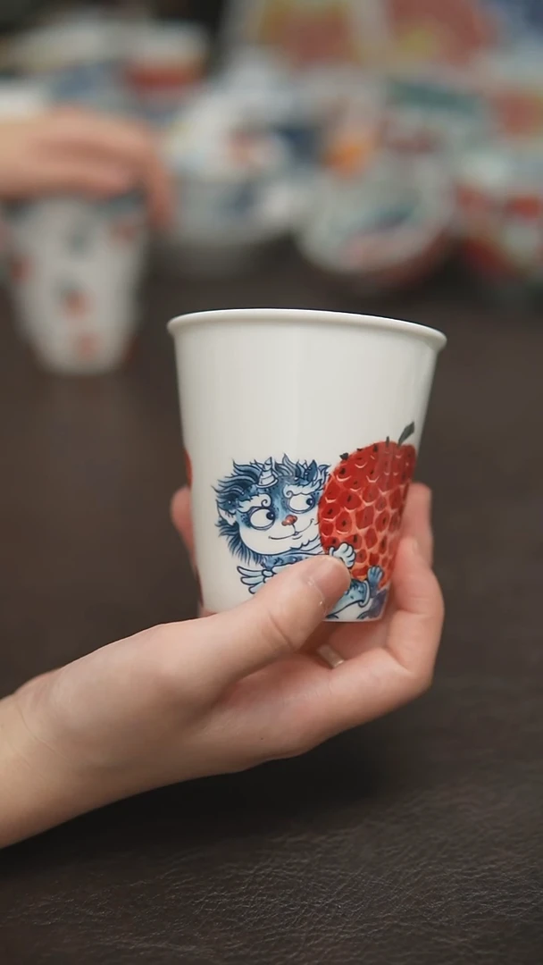 宠粉福利价        可乐杯