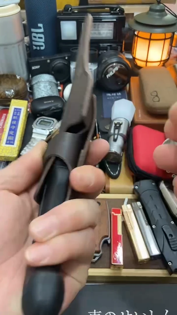 瓷片闪购商品  如图所示