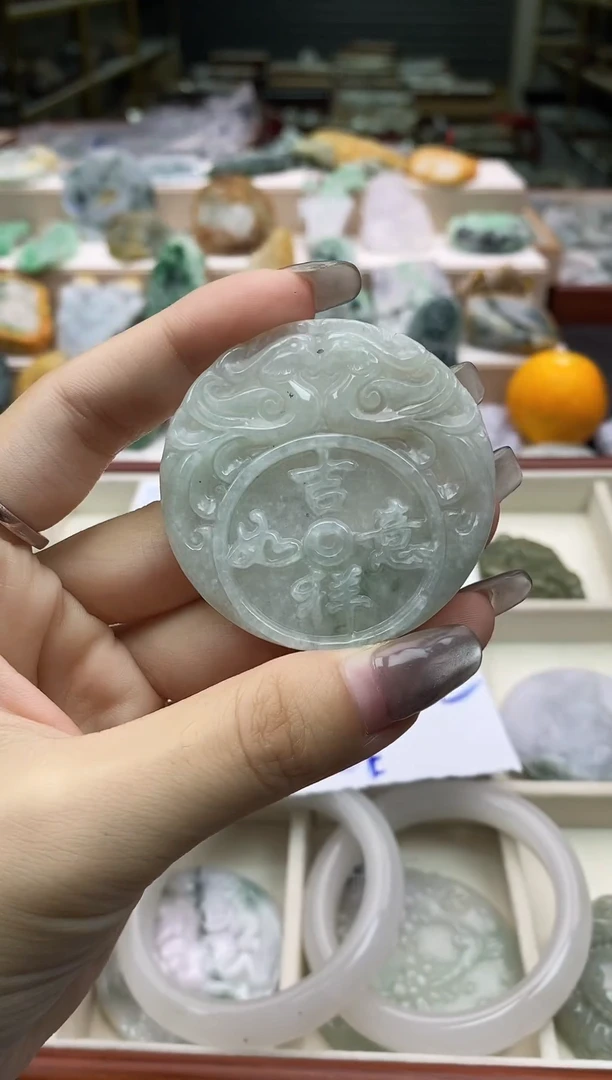 颈饰未镶嵌翡翠057