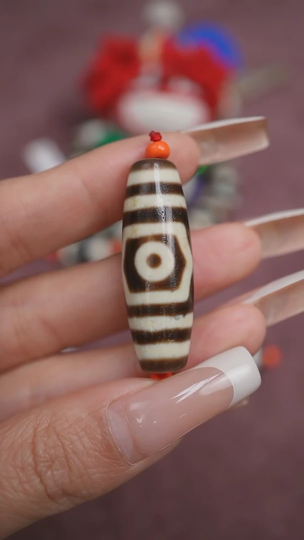 【闪购商品】玛瑙/玉髓颈饰未镶嵌蚀花玛瑙珠定制编绳