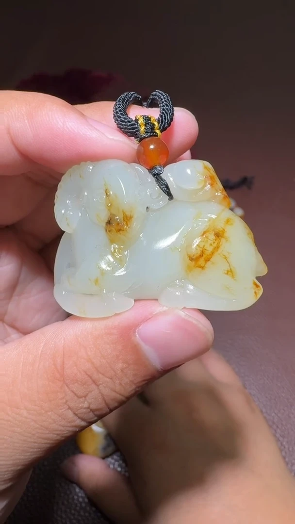 未镶嵌和田玉把件和田玉