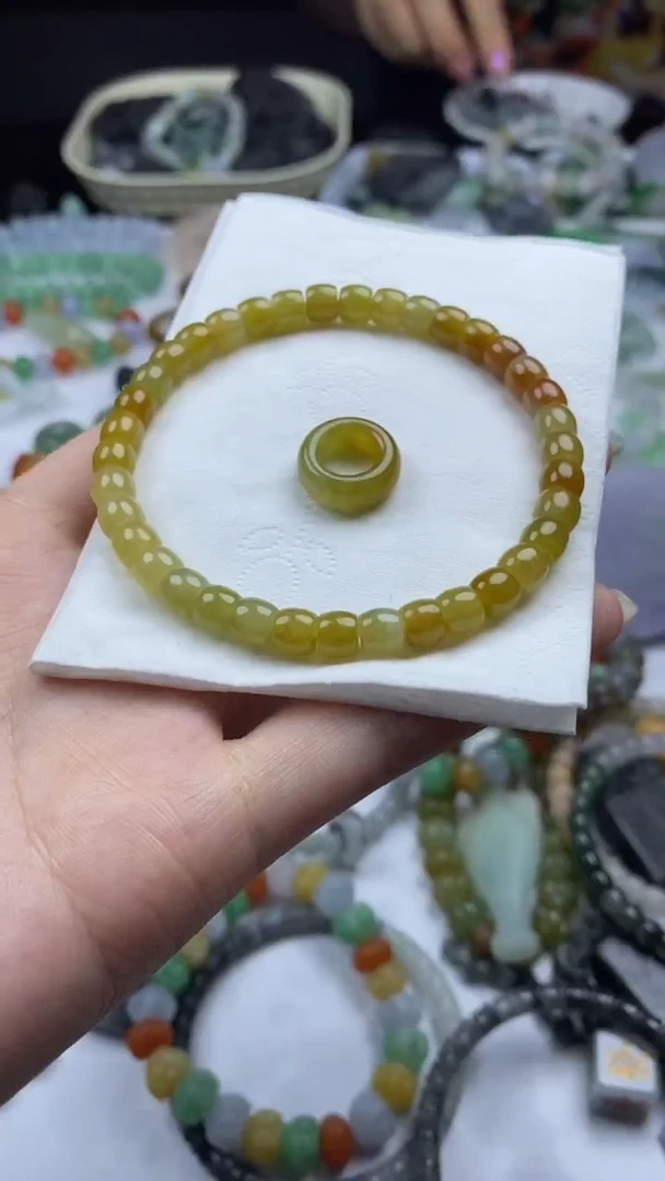 定制翡翠未镶嵌❥****?毛货定制不退不换
