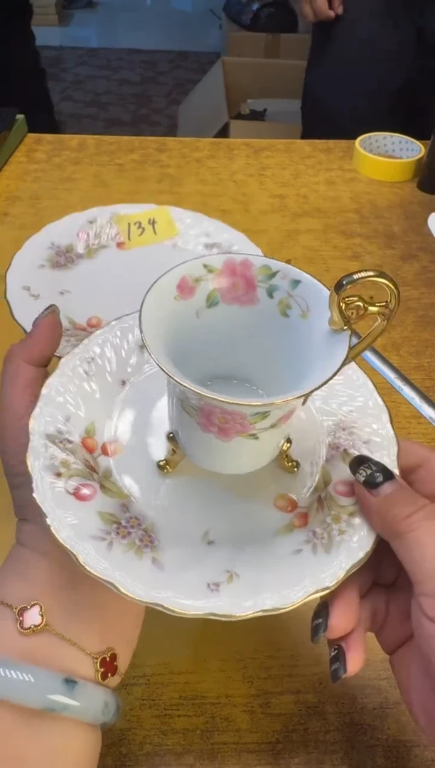 瓷器瓷器瑕疵破破134