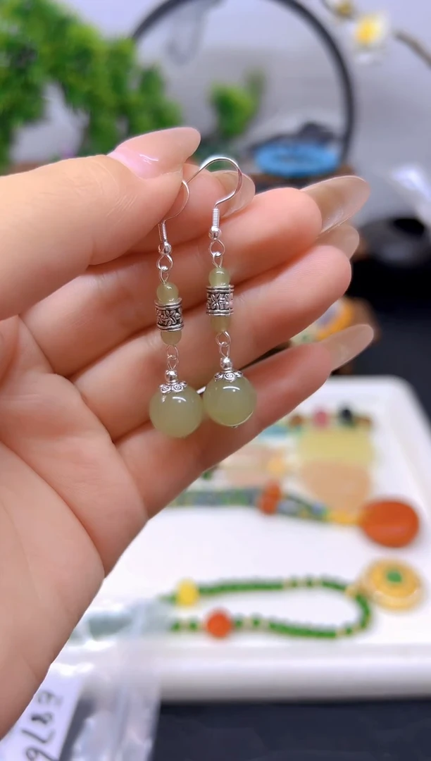 和田玉银S925镶嵌耳饰E876