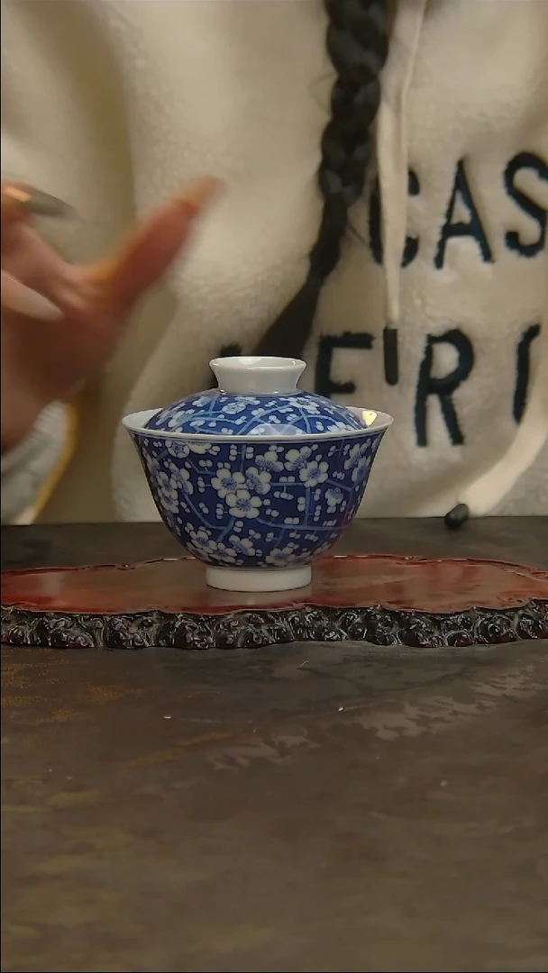 【闪购商品】青花手绘冰梅盖碗