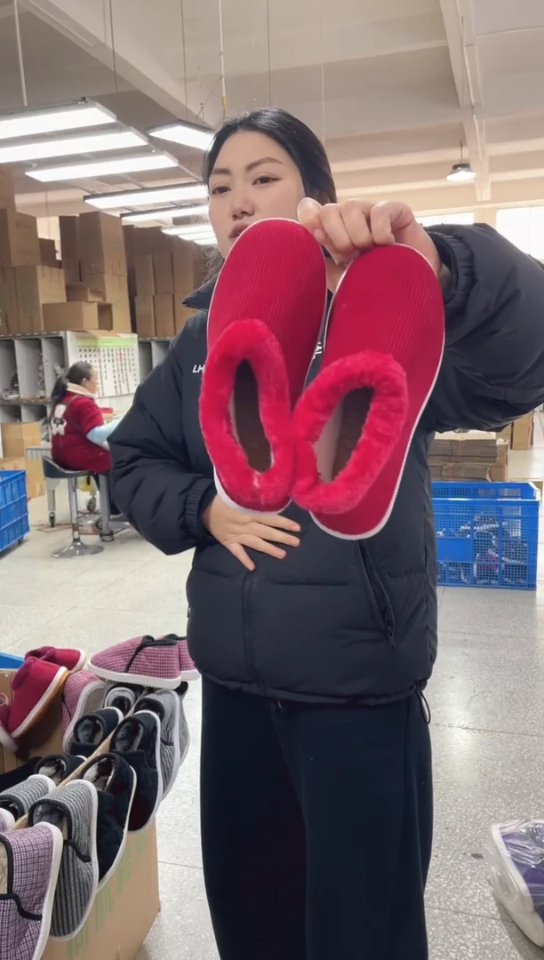 红色毛圈棉鞋36码