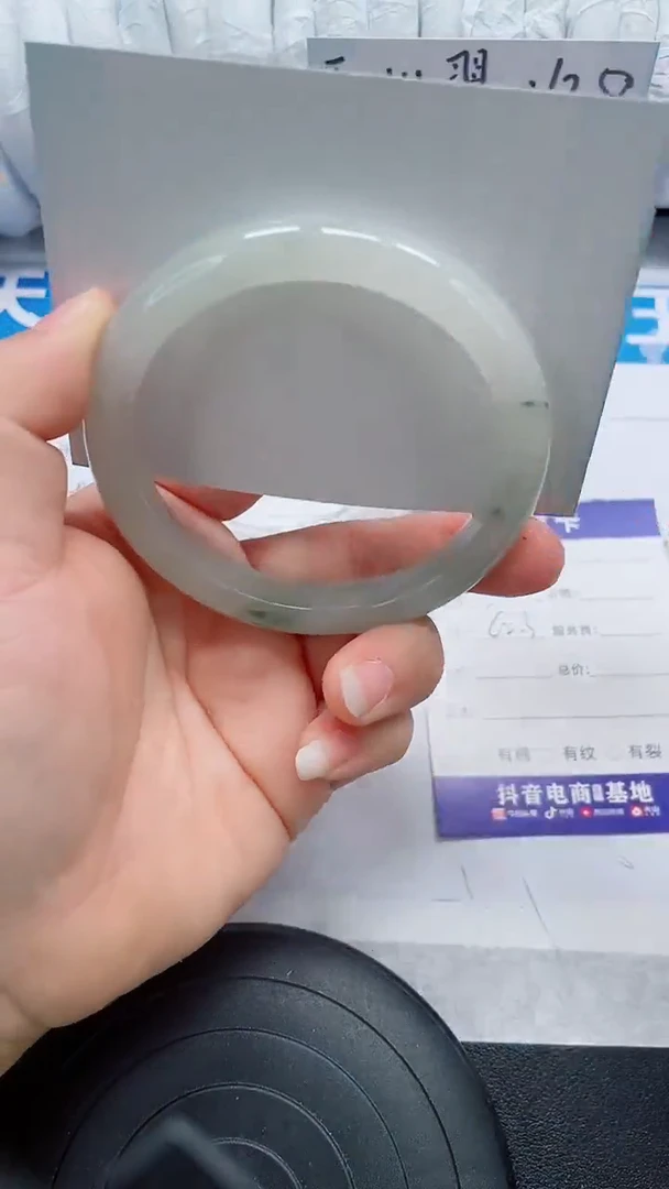 未镶嵌手镯石英质玉50-62/63