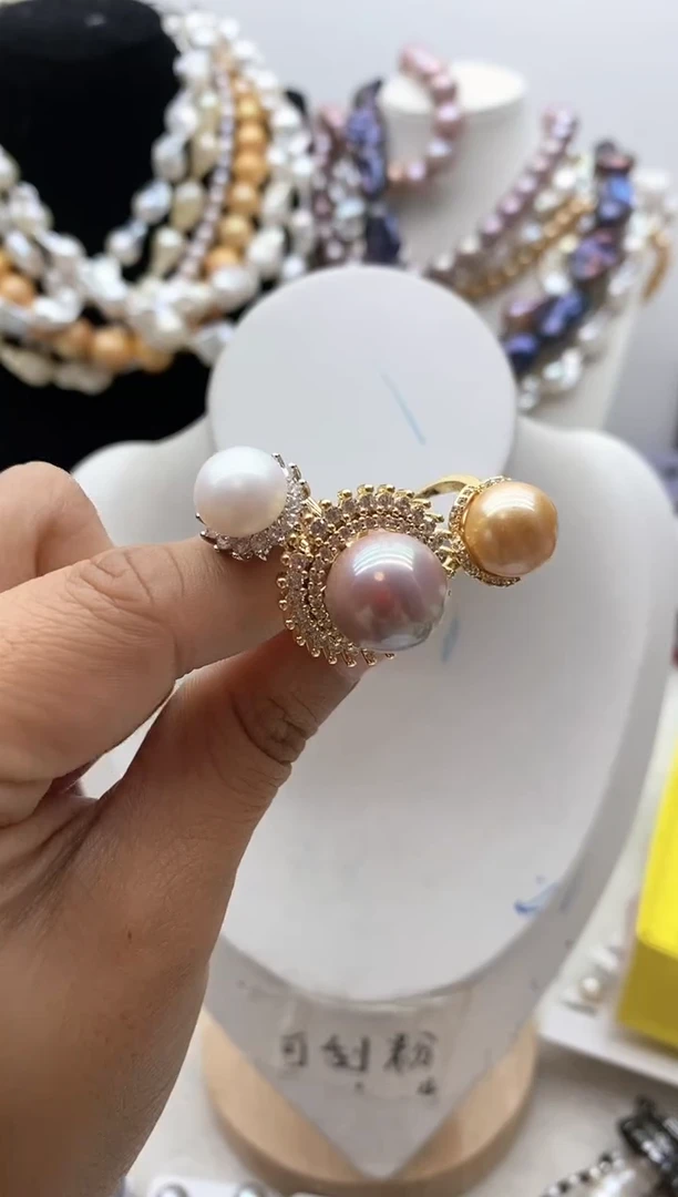 【闪购商品】淡水珍珠颈饰钛钢95