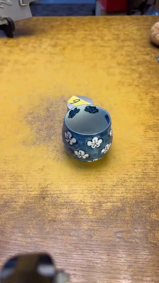 瓷器瓷器瑕疵脏旧6湿碗