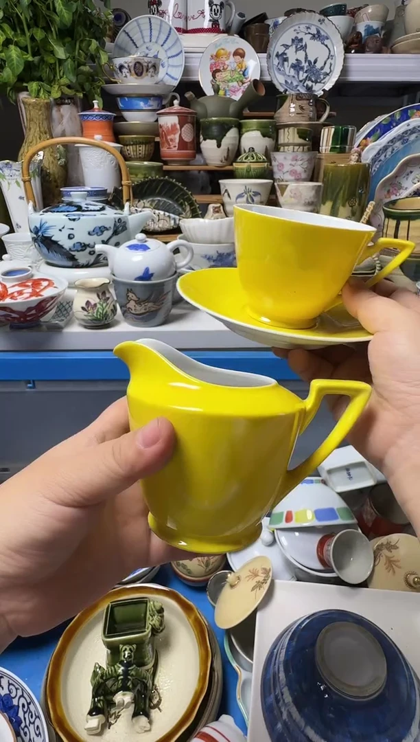 中古瓷器，默认微瑕-一套35，有底款，黄色一套，超好看
