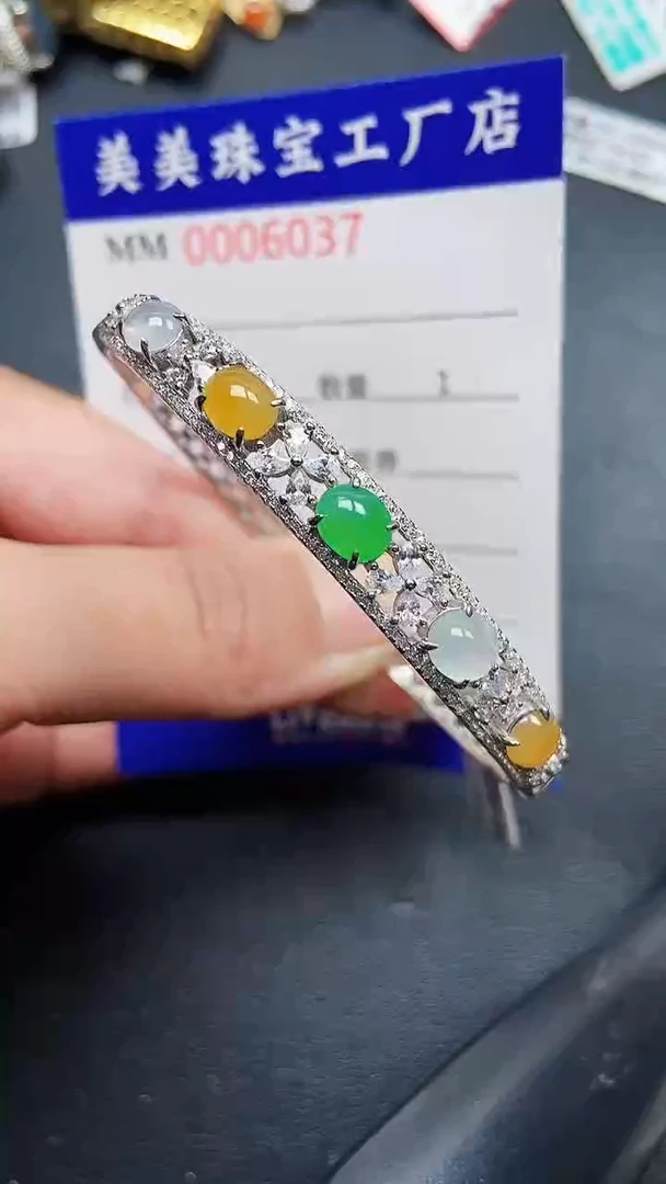 颈饰银S925镶嵌翡翠6037