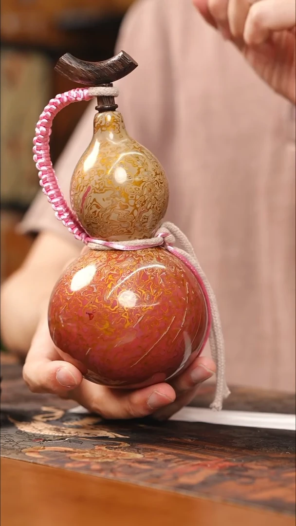 RA091漆艺精致酒葫芦一只