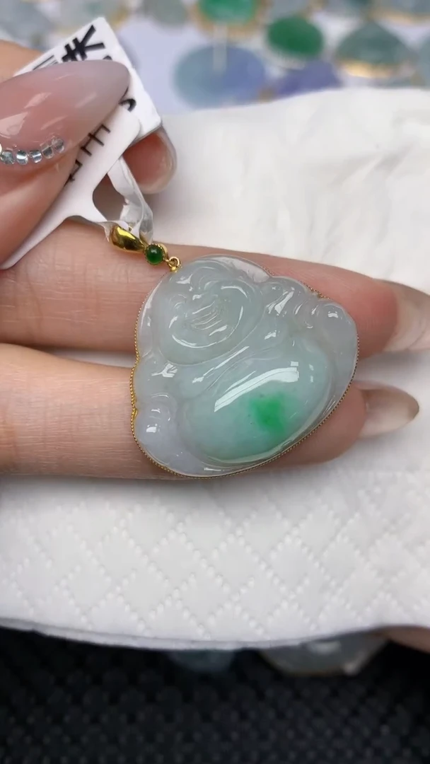【闪购商品】翡翠颈饰18K金镶嵌天然翡翠a货