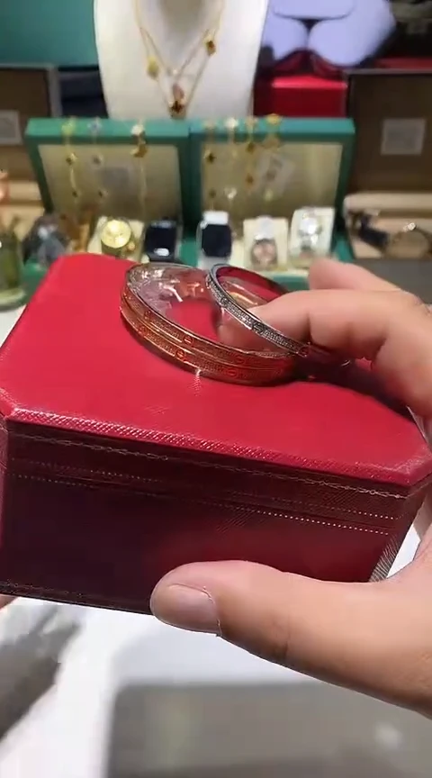 瓷片生活的本意就是开心@@1