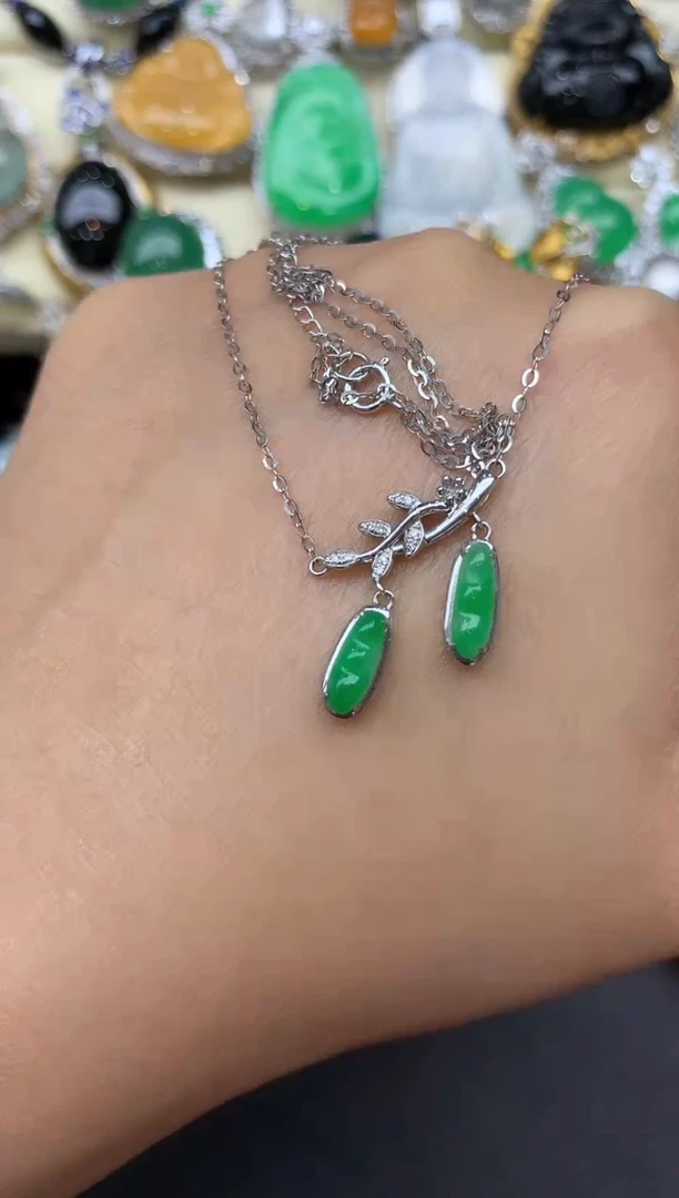 翡翠18K金镶嵌颈饰197-雪姐翡翠天天见