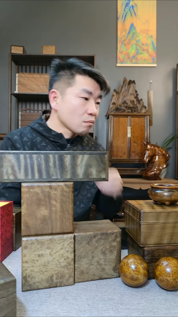 金丝楠用****6金丝楠木香盒