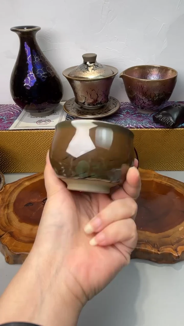 茶盏春申阁福利1只瑕品手握禅定