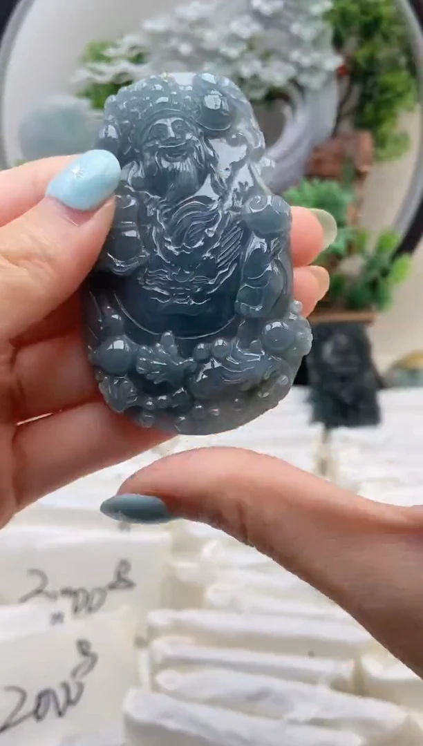 颈饰未镶嵌翡翠财神