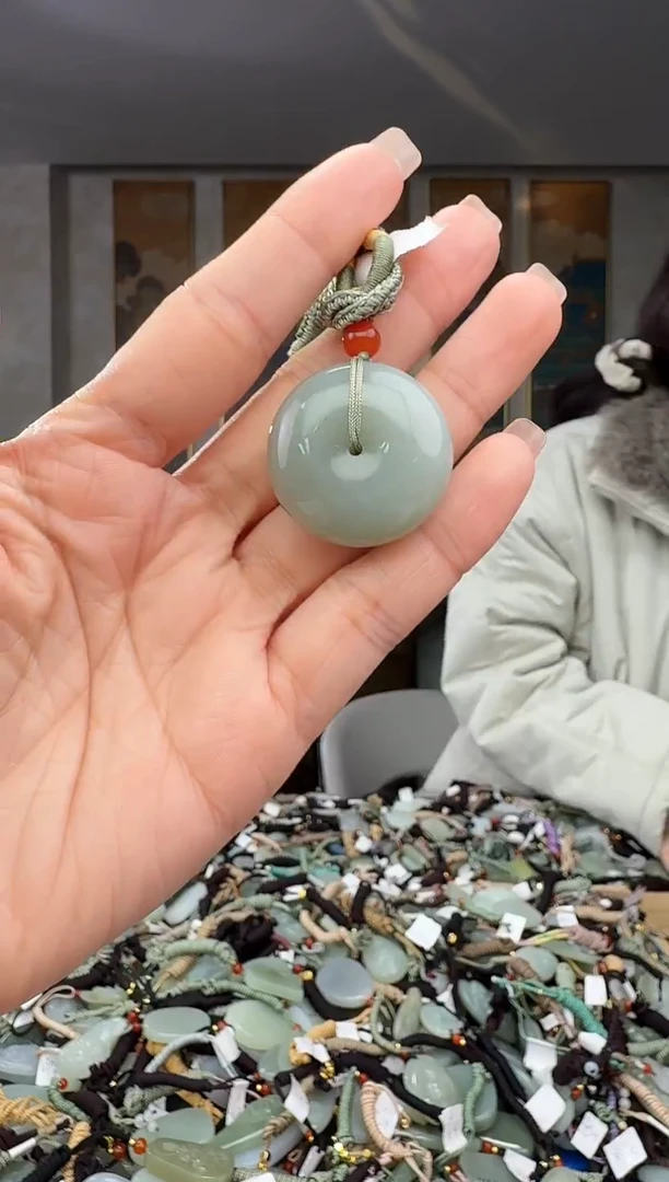 颈饰未镶嵌和田玉拍一发一多样性发货