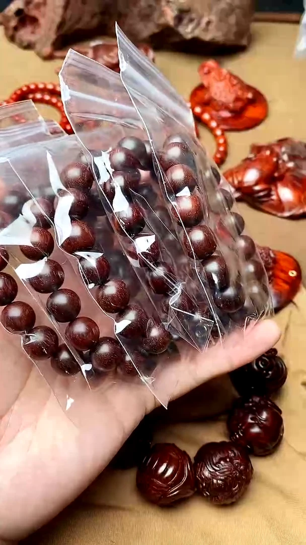 檀香紫檀（小叶紫檀）1.2（其一）