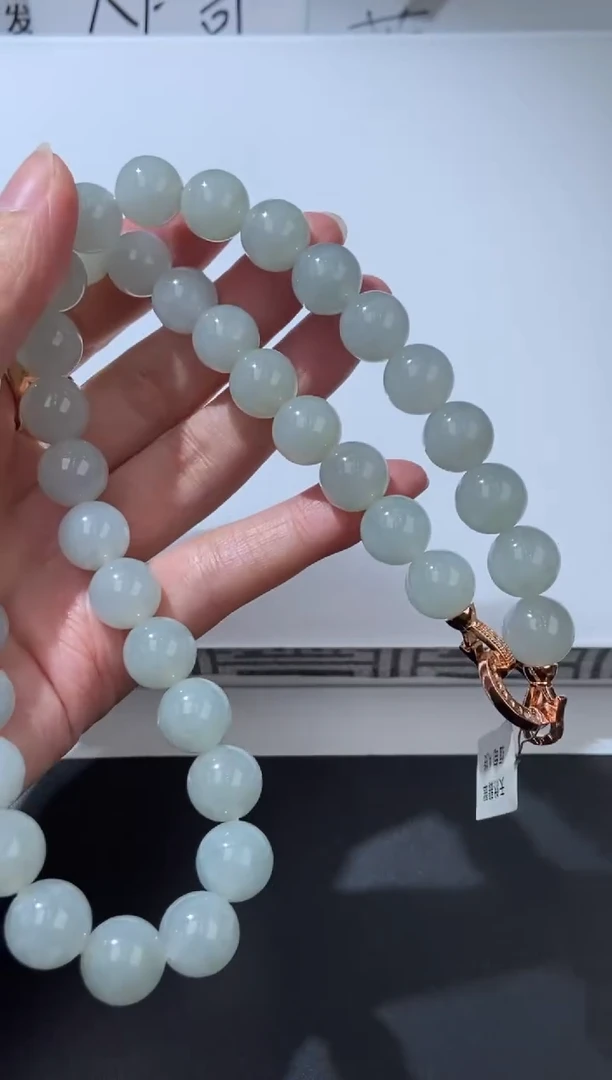 未镶嵌挂件翡翠377378   多人