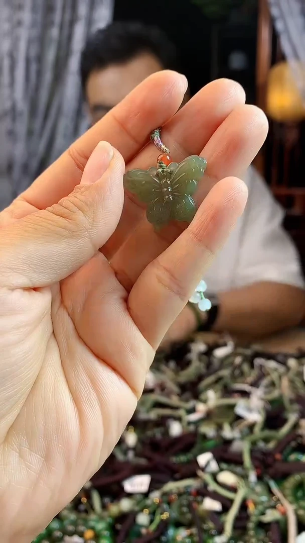 和田玉未镶嵌挂件多样性发货拍一发一