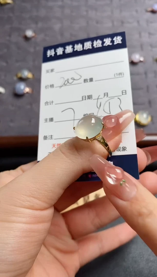 银S925镶嵌戒指翡翠?****s.