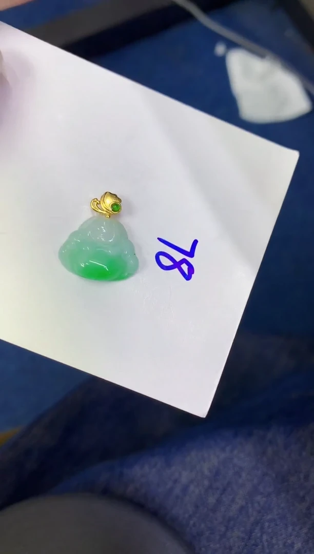 颈饰未镶嵌翡翠缅甸天然翡翠A货