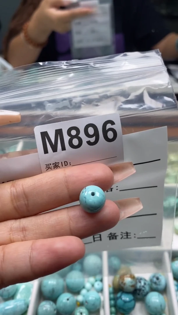 未镶嵌绿松石珠宝奇石.