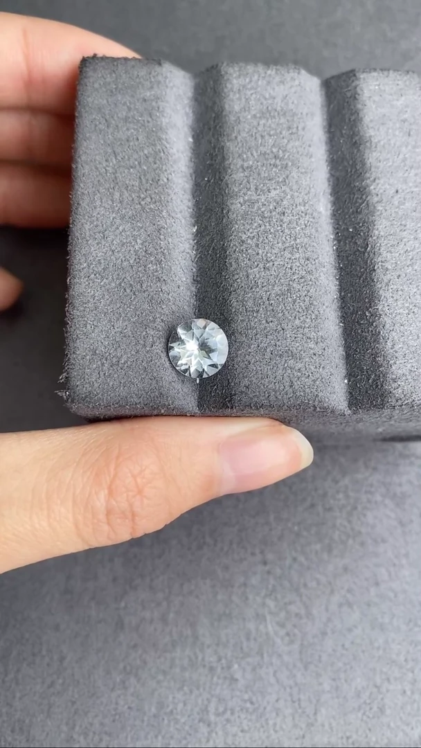 【闪购商品】托帕石裸石未镶嵌2.3CT---------