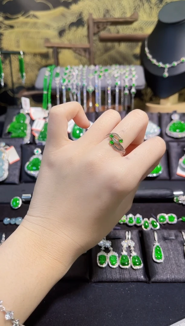 【闪购商品】翡翠戒指银S925镶嵌戒指