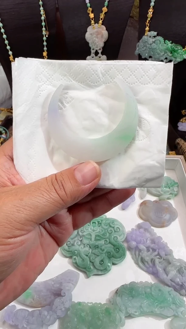 【闪购商品】定制翡翠未镶嵌拍照