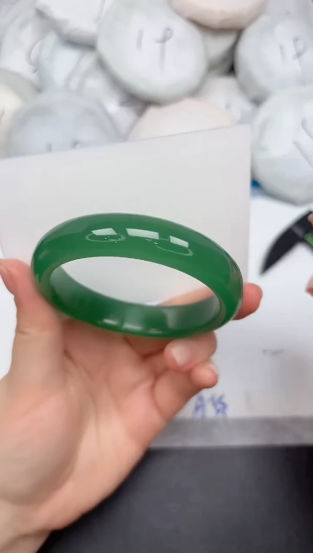 未镶嵌手镯石英质玉93-59.3