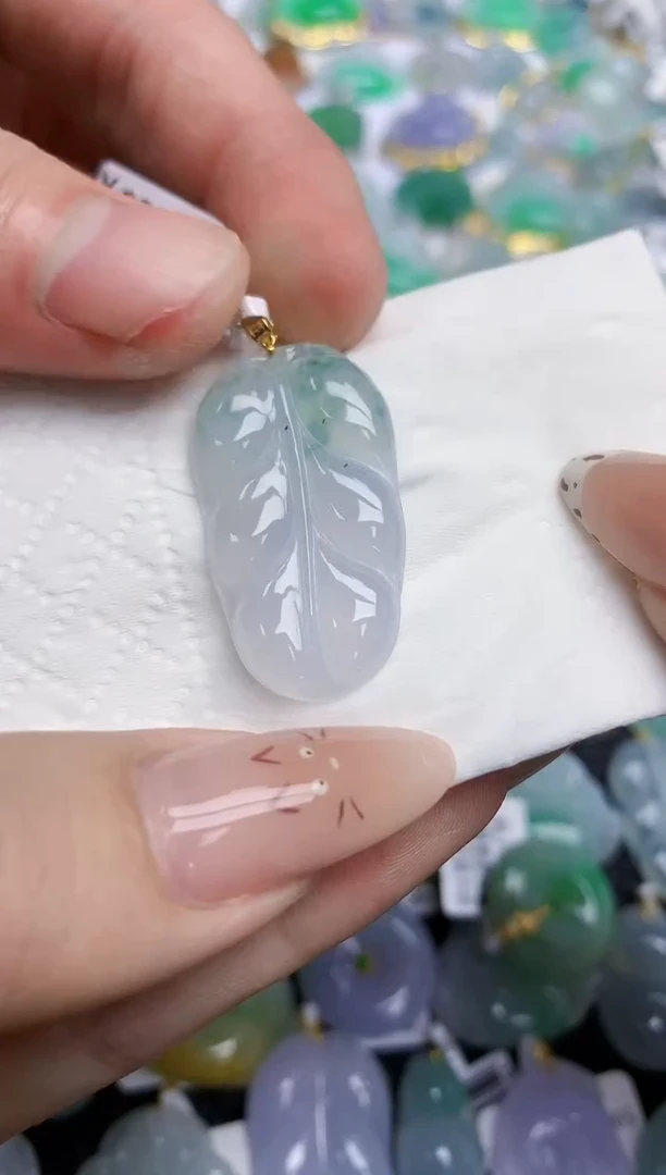 翡翠18K金镶嵌颈饰13   天然翡翠A货
