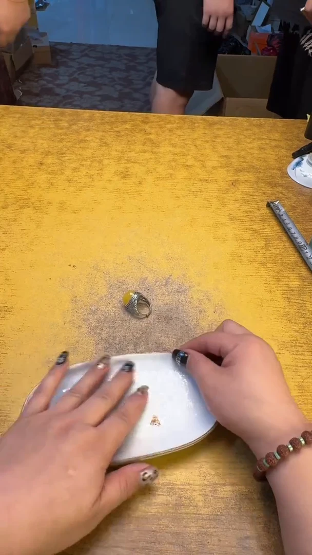 瓷器瓷器瑕疵破破44