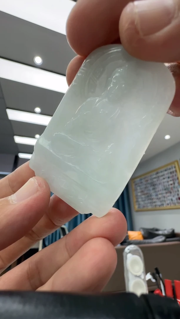 颈饰未镶嵌翡翠天然翡翠A货孤品一件