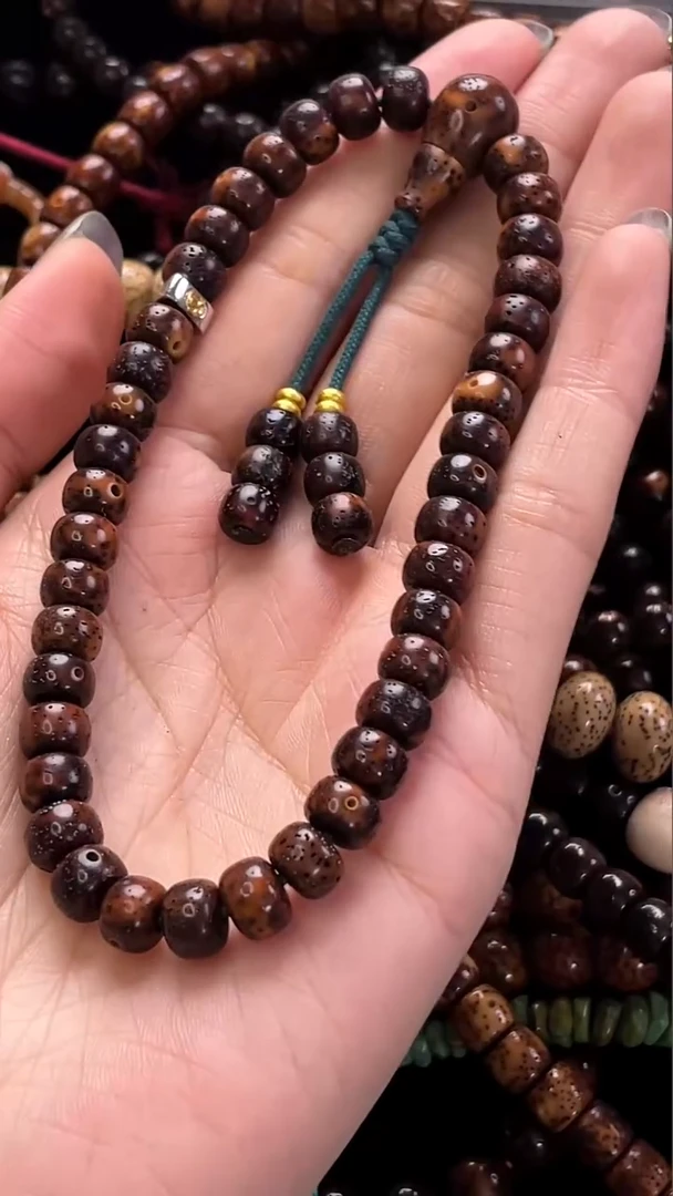 手串星月菩提精工级中珀花皮新桶8*5.5手持