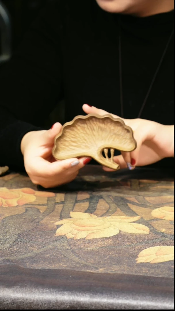 金丝楠小叶桢楠阴沉料银杏叶首饰盘【5】