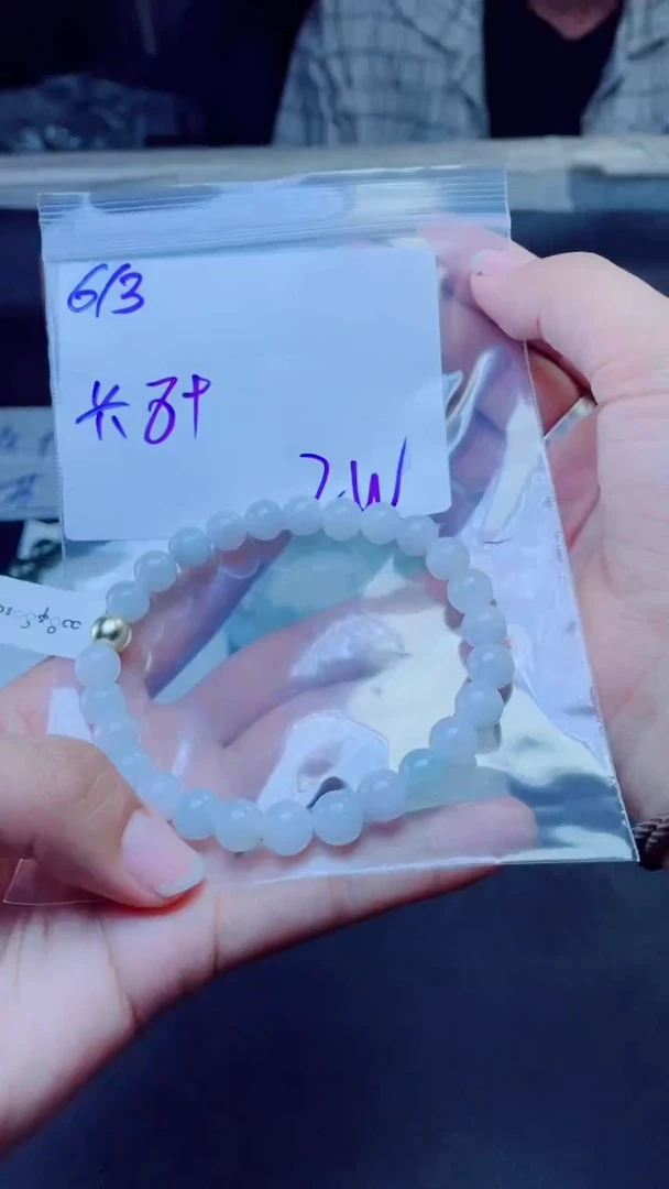 翡翠未镶嵌颈饰珠串
