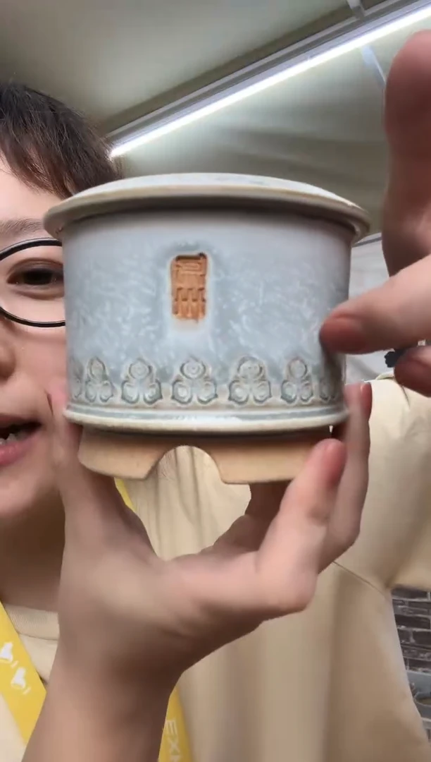 7-18-072花盆口径7.5