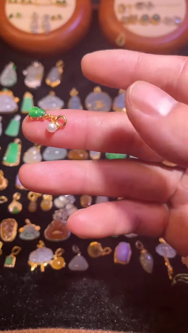 吊坠(不含链)银S925镶嵌翡翠天然a货翡翠