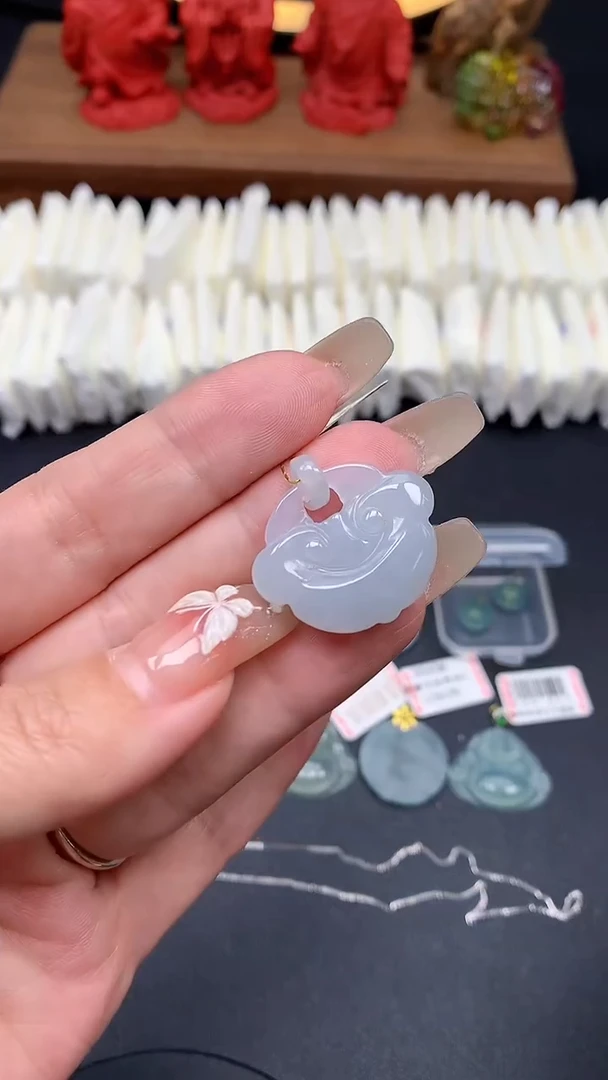 【闪购商品】翡翠吊坠(不含链)未镶嵌MS151081