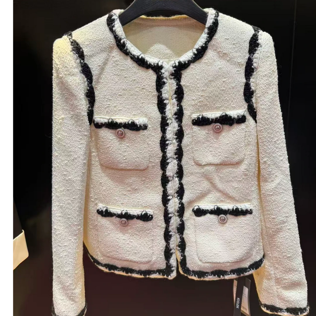 ICCLEK 白色多纽扣设计感短款外套秋冬百搭宽松显瘦外套 - 0041